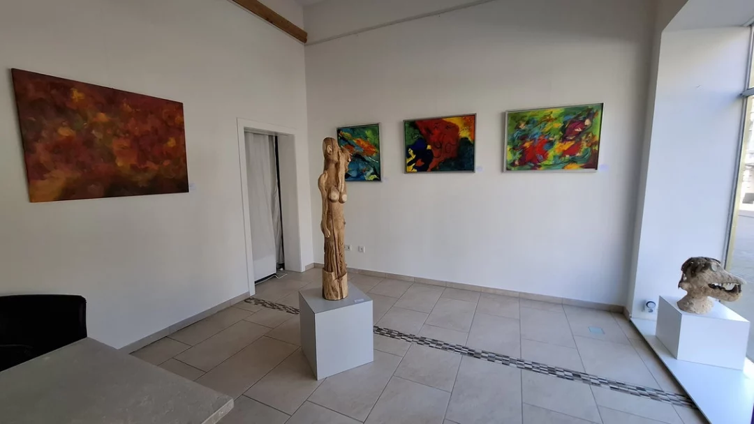 Margit-Krause-Kirsten-Bergmann-Skulptur-trifft-Malerei-04