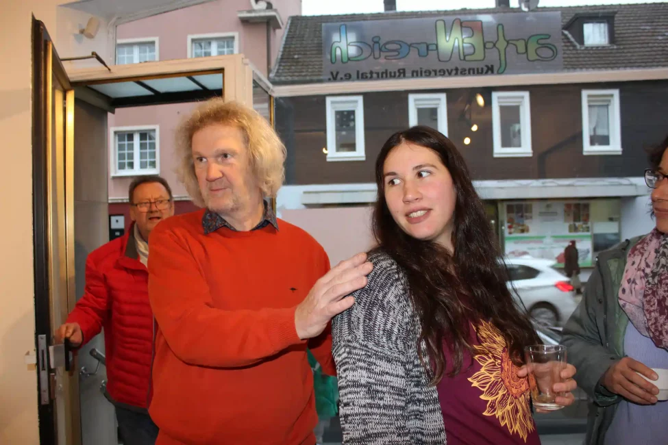 abija-manfred-holtkamp-form-und-leichtigkeit-01